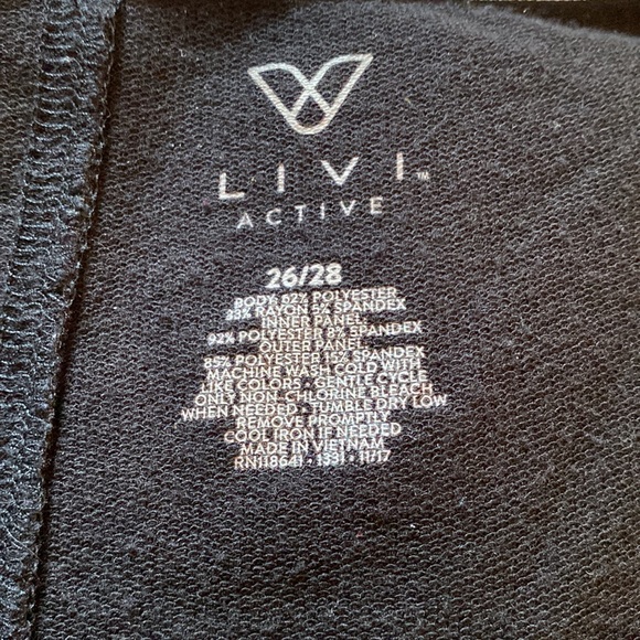 Livi Active Black Layered sweater Top 26/28 - Picture 8 of 11